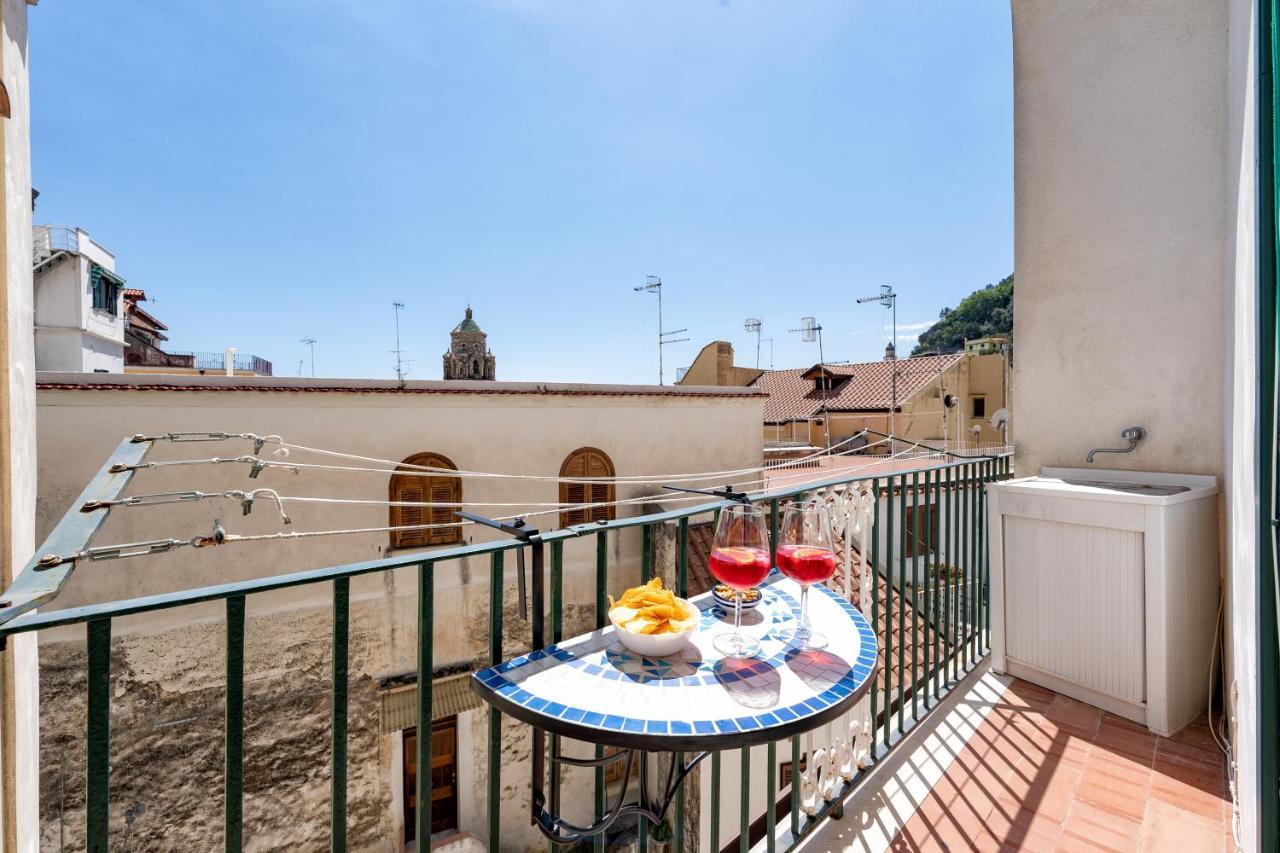 Amalpha Domus 100 Sqm Apt With Ac Wifi And Balcony Amalfi Bagian luar foto